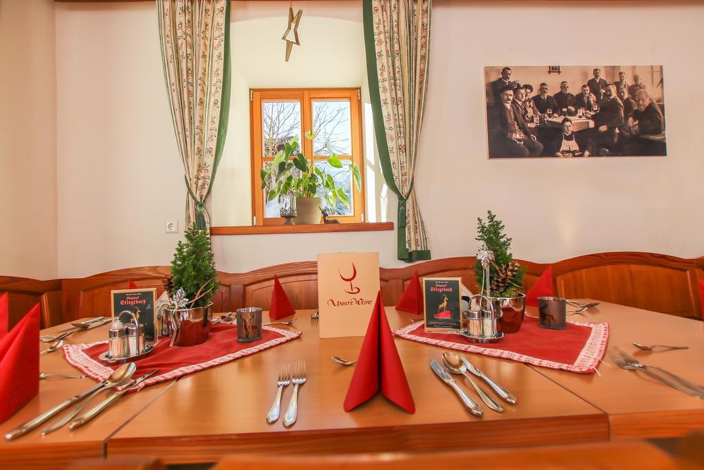 Hotel - Wirts'Haus "Zum Schweizer" Lofer Dış mekan fotoğraf